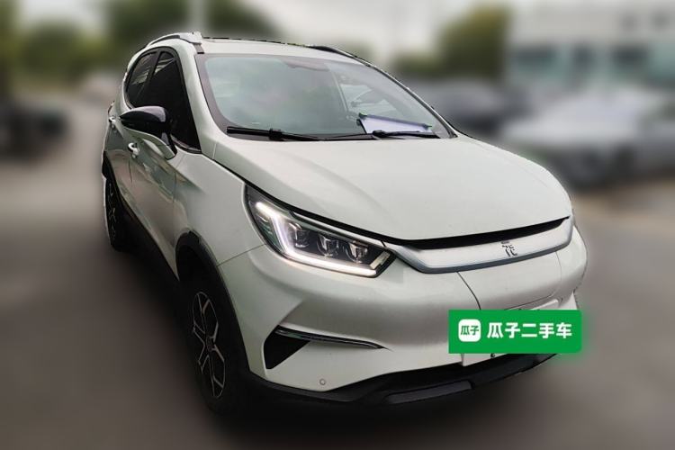 Used BYD Yuan Pro 2021 401 km Deluxe Version Front Right 45 Deg