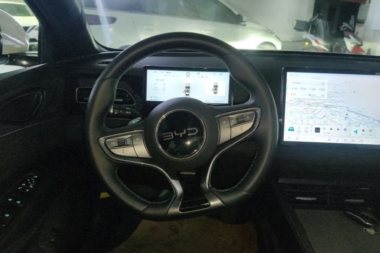 Used BYD Seal 06 New Energy 2025 DM-i Smart Drive 120KM Deluxe Model
