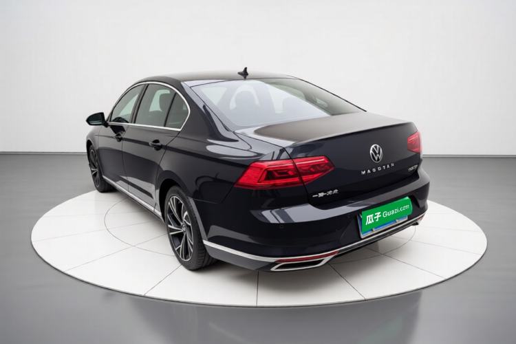 Used Volkswagen Magotan 2021 330TSI DSG 30th Anniversary Edition Exterior 3