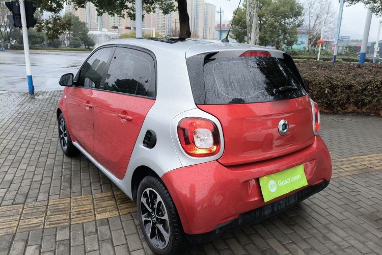 Used smart forfour 2016 1.0L 52 kW Passion Edition