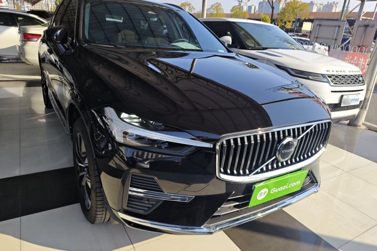 Used Volvo XC60 2025 B5 Four-Wheel Drive Smart & Advanced Luxury Edition
