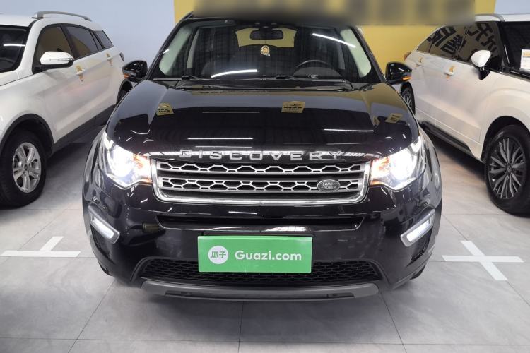 Used Land Rover Discovery Sport 2018 240 PS SE Version Front