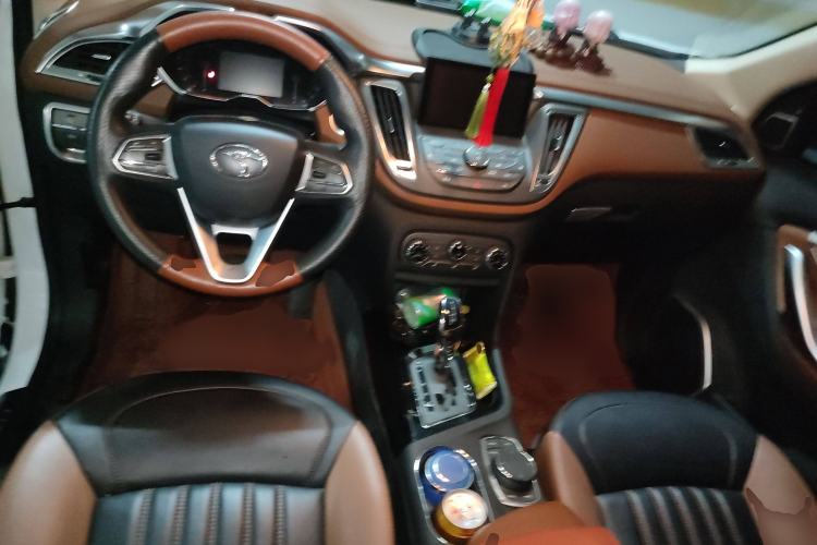 Used Soueast DX7 2015 1.5T Automatic Prestige Model