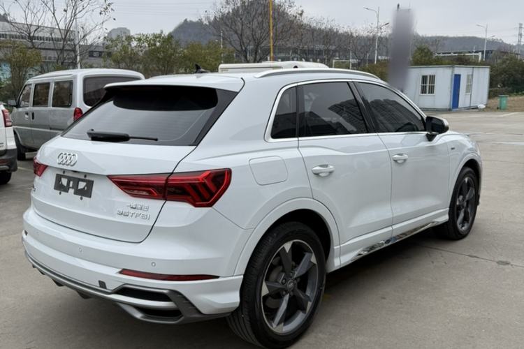 Used Audi Q3 2019 35 TFSI Fashion Dynamic Model