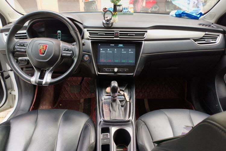 Used Roewe i5 2019 20T Automatic Intelligent Connectivity Super-Power Supreme Edition Center Console