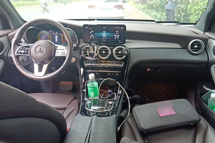 Used Mercedes-Benz GLC 2022 Refreshed GLC 260 L 4MATIC Dynamic Edition Center Console