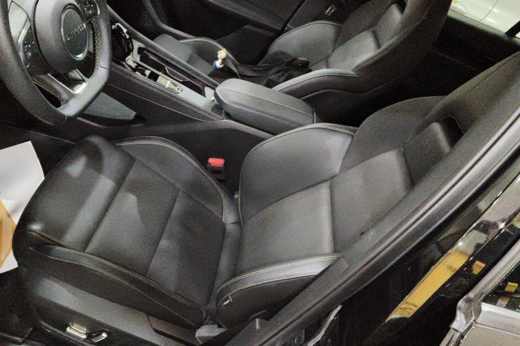 Used Lynk & Co 03 2023 1.5TD DCT JingPro
