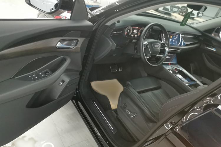 Used Audi Q6 2023 40 TFSI quattro Guanyun Edition Light Yulin Package