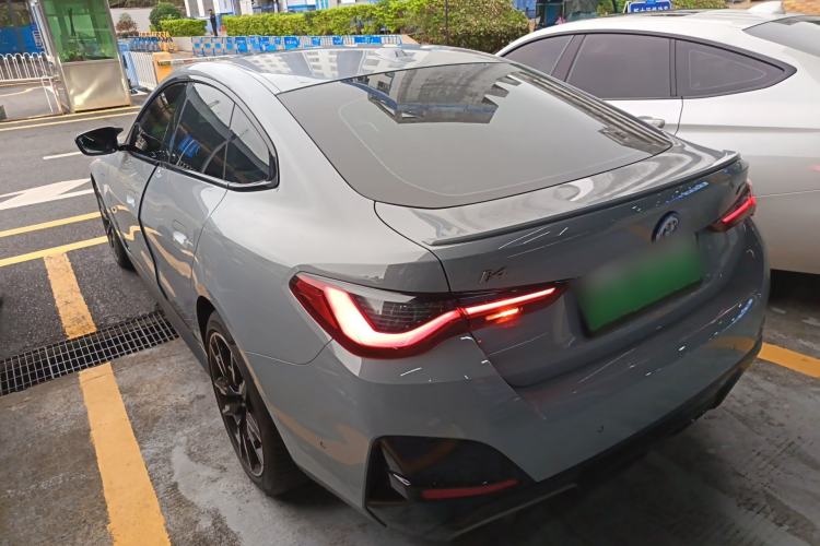 Used BMW i4 2022 M50
