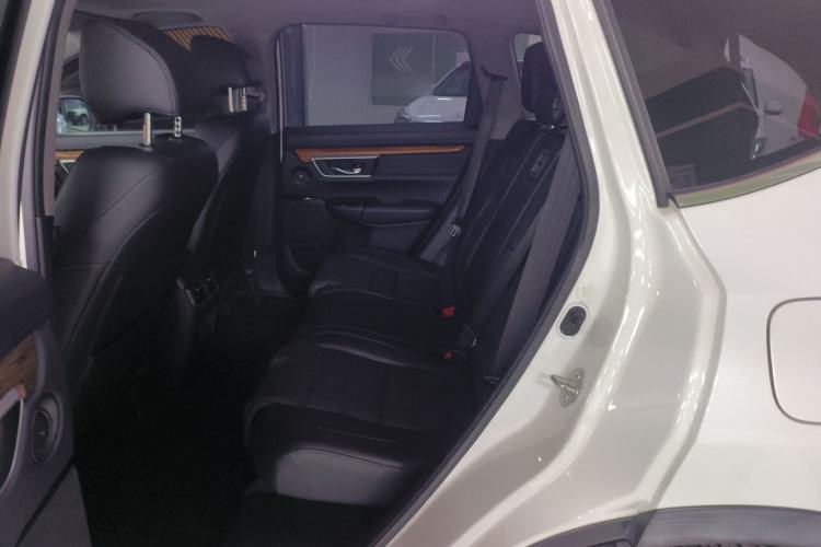 Used Honda CR-V 2017 240TURBO CVT Front-Wheel Drive Fashion Edition
