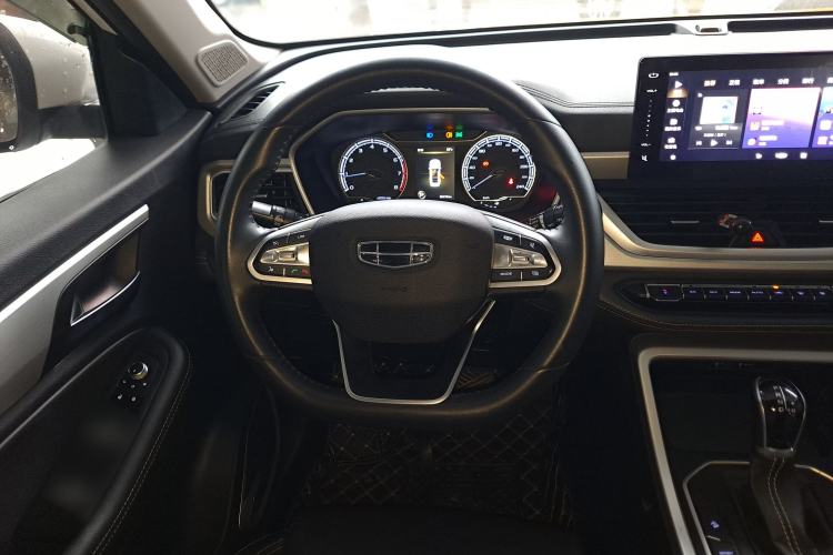 Used Geely Auto Vision X6 2020 1.4T CVT Luxury Edition