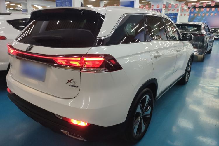 Used CHANGAN X7 PLUS 2024 1.5T Automatic Luxury 7-Seater Exterior 5