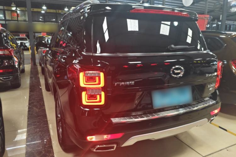 Used GAC Trumpchi GS8 2017 320T Two-Wheel Drive Luxury Smart Connectivity Version (7 Seats)