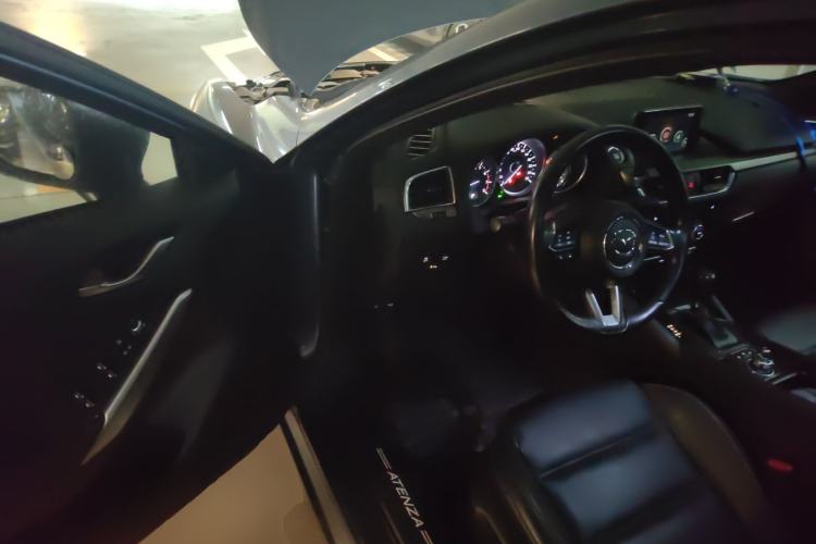 Used Mazda Atenza 2018 2.5L Blue Sky Prestige Edition China VI compliant Driver Seat