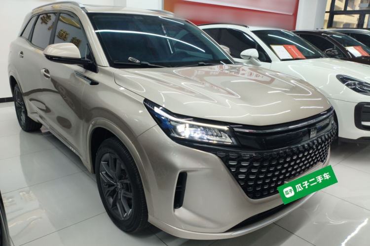 Used Landian E5 2023 1.5L DE-i 100KM Comfort Edition 7-Seater Front Right 45 Deg