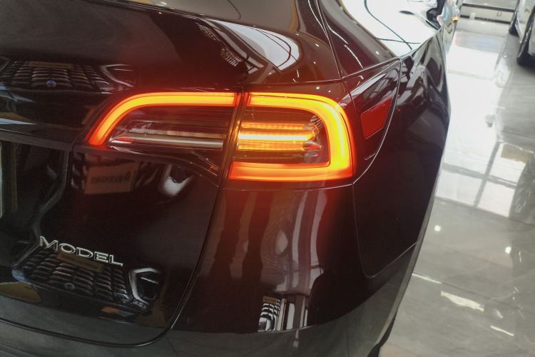 Used Tesla Model Y 2024 Rear-Wheel-Drive Version
