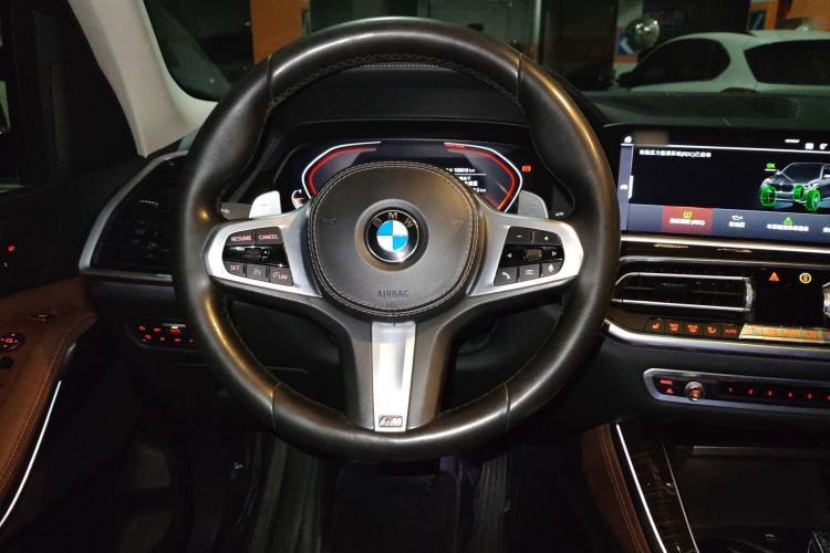 Used BMW X5 2019 xDrive40i M Sport Package Steering Wheel