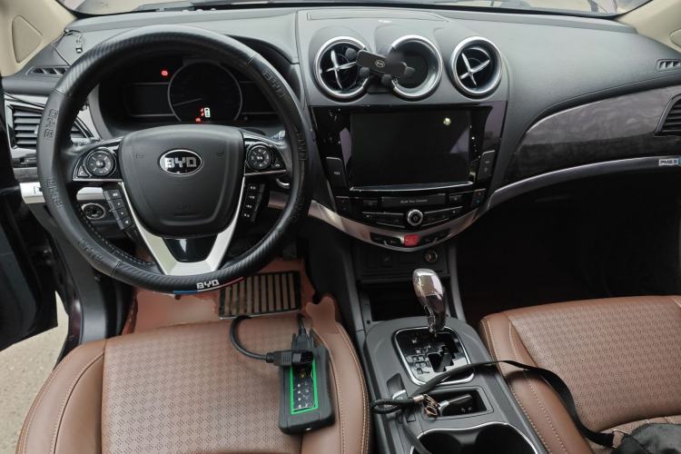 Used BYD S7 2016 2.0T Automatic Prestige Plus