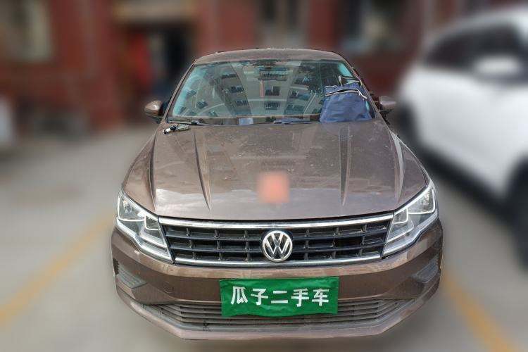 Used Volkswagen Jetta 2017 1.5L Manual Fashion Edition