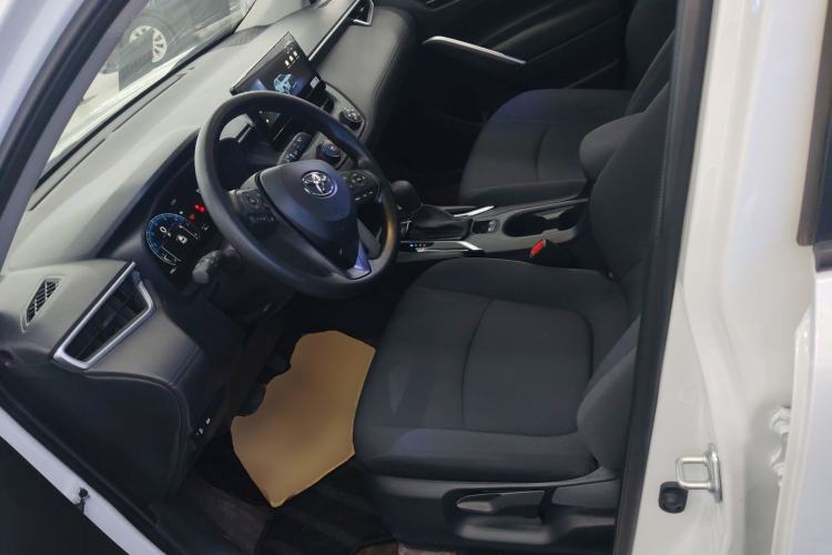 Used Toyota Corolla Cross 2023 2.0L Pioneer Edition
