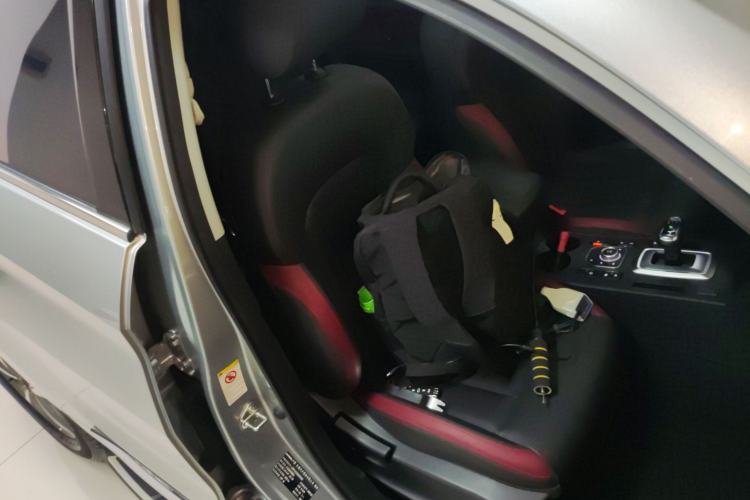 Used Haval H6 Coupe 2020 SmartConnect Edition 1.5T Automatic Two-Wheel Drive Luxury SmartConnect Model Right Front Seat