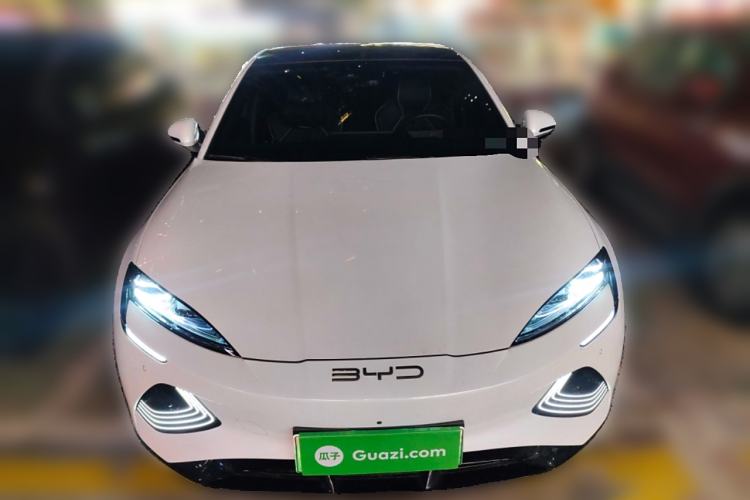 Used BYD Seal 2022 700 km Long-Range Rear-Wheel-Drive Version