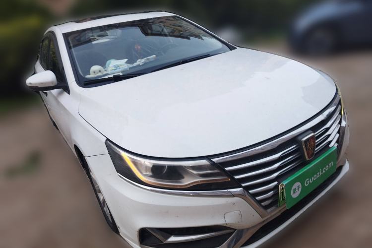 Used Roewe i6 New Energy 2017 45T Hybrid Connect & Smart Enjoyment Edition
