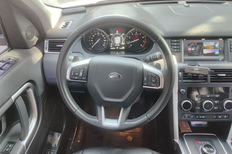 Used Land Rover Discovery Sport 2017 2.0T SE
