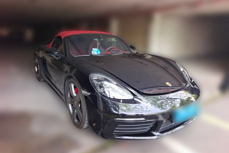 Used Porsche 718 2018 Boxster S 2.5T Front Right 45 Deg