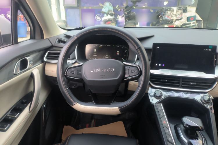 Used Lynk & Co 06 EM-P 2023 1.5T Remix PHEV Pro