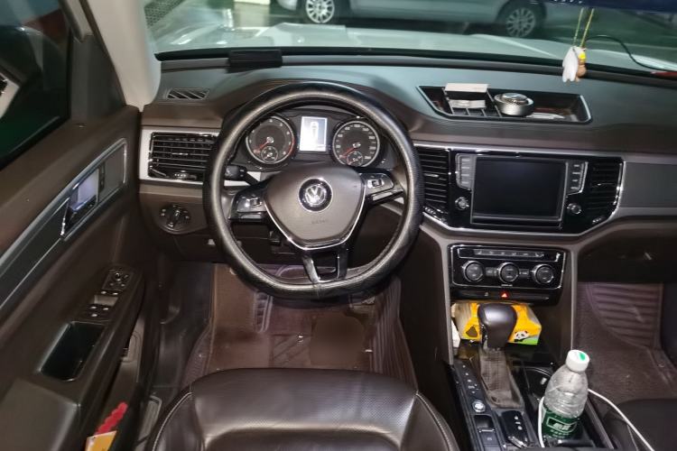 Used Volkswagen Teramont 2017 330TSI Two-Wheel-Drive Luxury Edition