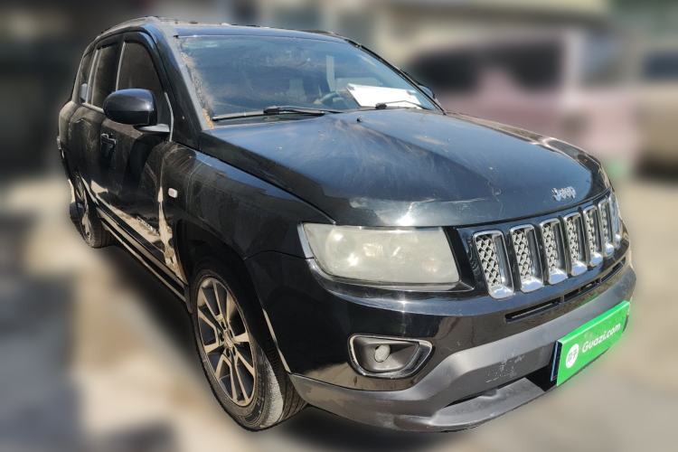 Used Jeep Compass 2013 2.4L four-wheel drive luxury version
