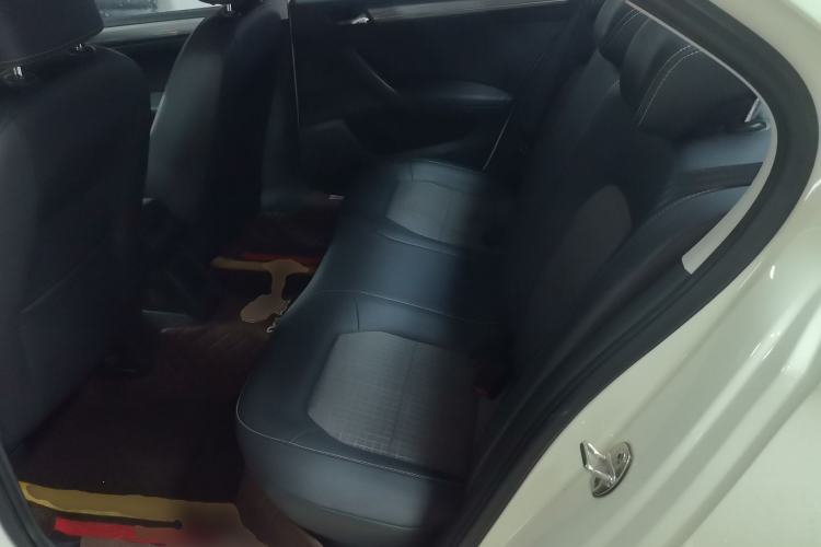 Used Volkswagen Santana 2016 1.6L Automatic Comfort Edition