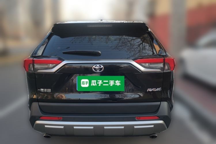 Used Toyota RAV4 2024 2.0L CVT Two-Wheel Drive Fashion Plus Edition
