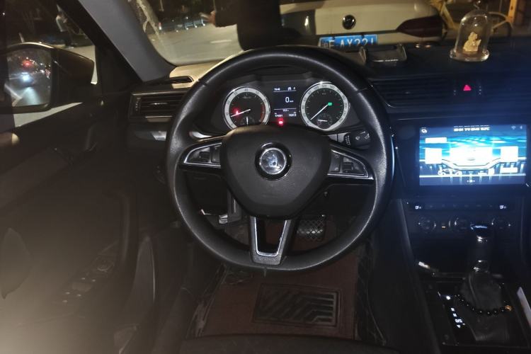 Used Skoda Superb 2018 TSI330 DSG Comfort Edition China V Standard
