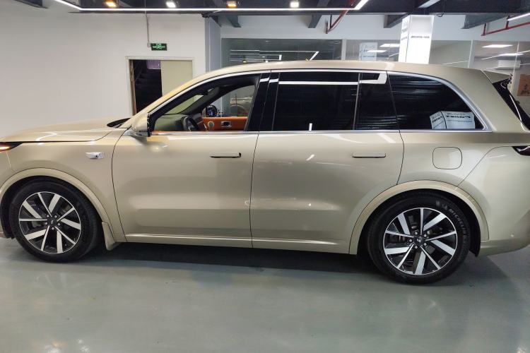 Used Li Auto L8 2023 Pro Model