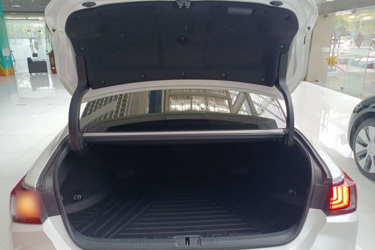 Used Lexus ES 2020 300h Premier Edition