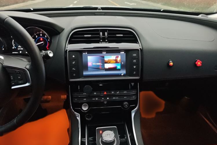 Used Jaguar XE 2017 2.0T 200 PS R-Sport
