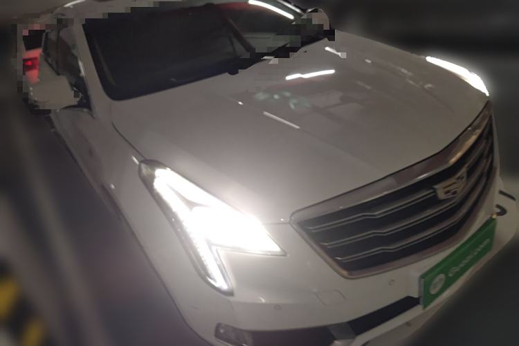 Used Cadillac XTS 2018 28T Elite Edition Front Right 45 Deg