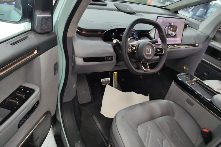 Used Zeekr MIX 2025 Intelligent Driving Version