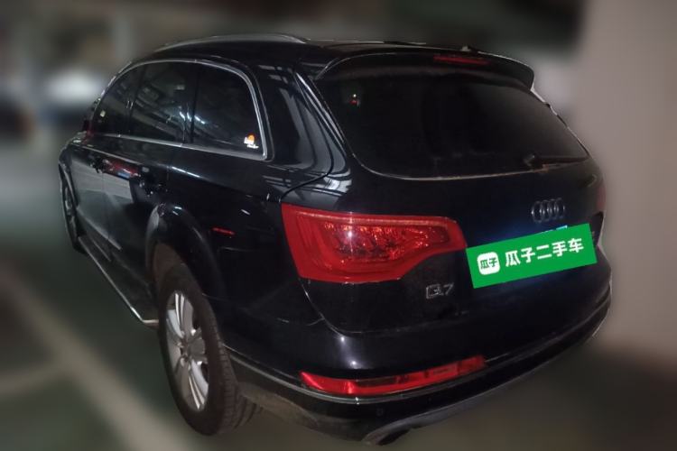 Used Audi Q7 
