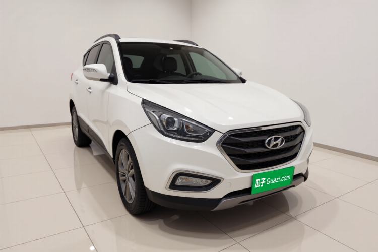 Used Hyundai ix35 2015 2.0L Automatic 2WD Smart Version China V Standard
