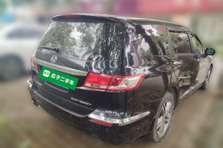 Used Honda Odyssey 2009 2.4L Luxury Edition Rear Right 45 Deg