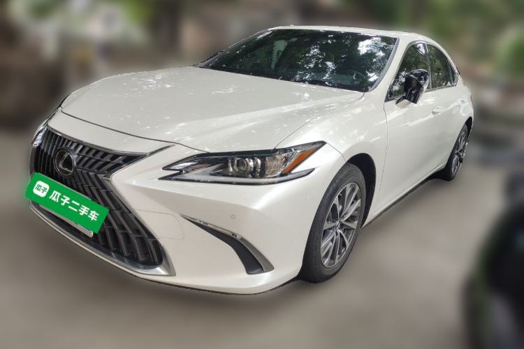 Used Lexus ES 2023 260 Excellence Edition