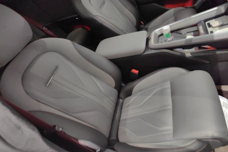 Used Zeekr 007GT 2025 Rear-Drive Intelligent Driving Version 75 kWh
