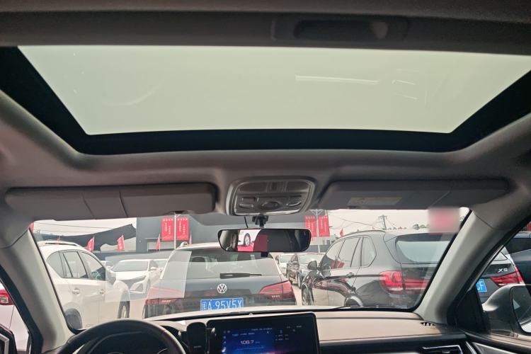 Used Haval M6 2023 PLUS 1.5T DCT Luxury Smart Connectivity Model Headliner