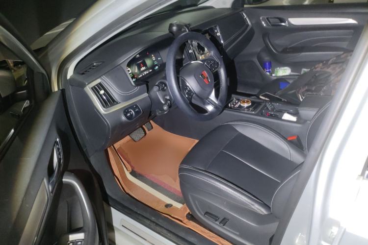 Used Roewe i6 New Energy 2017 45T Hybrid Connect & Smart Enjoyment Edition
