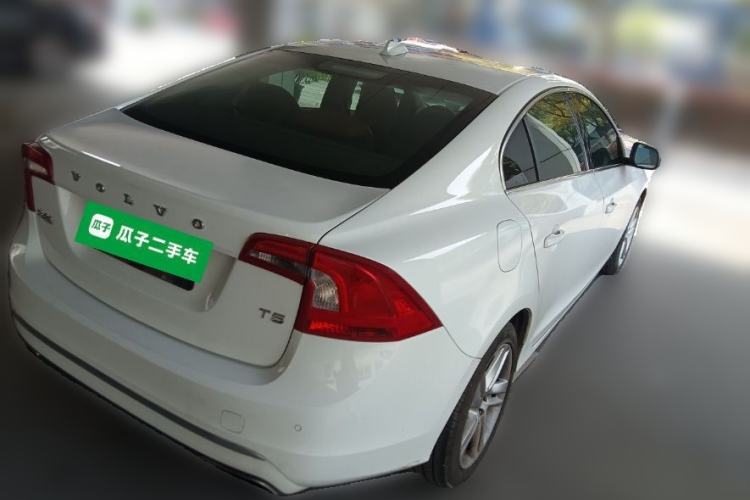 Used Volvo S60 2014 S60L T5 Intelligent Drive Edition Rear Right 45 Deg