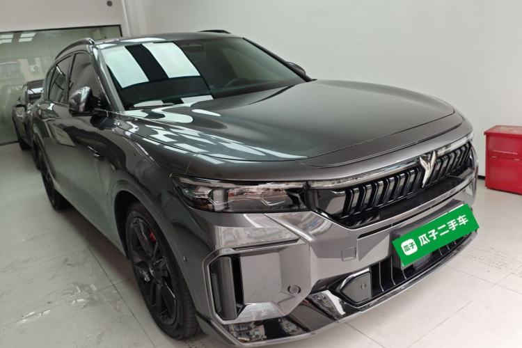 Used VOYAH FREE 2025 318 259 km All-Wheel-Drive Exploration Edition