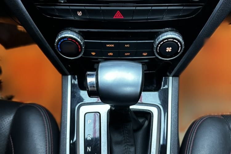 Used Leopaard CS10 2017 2.0T Automatic Urban Version